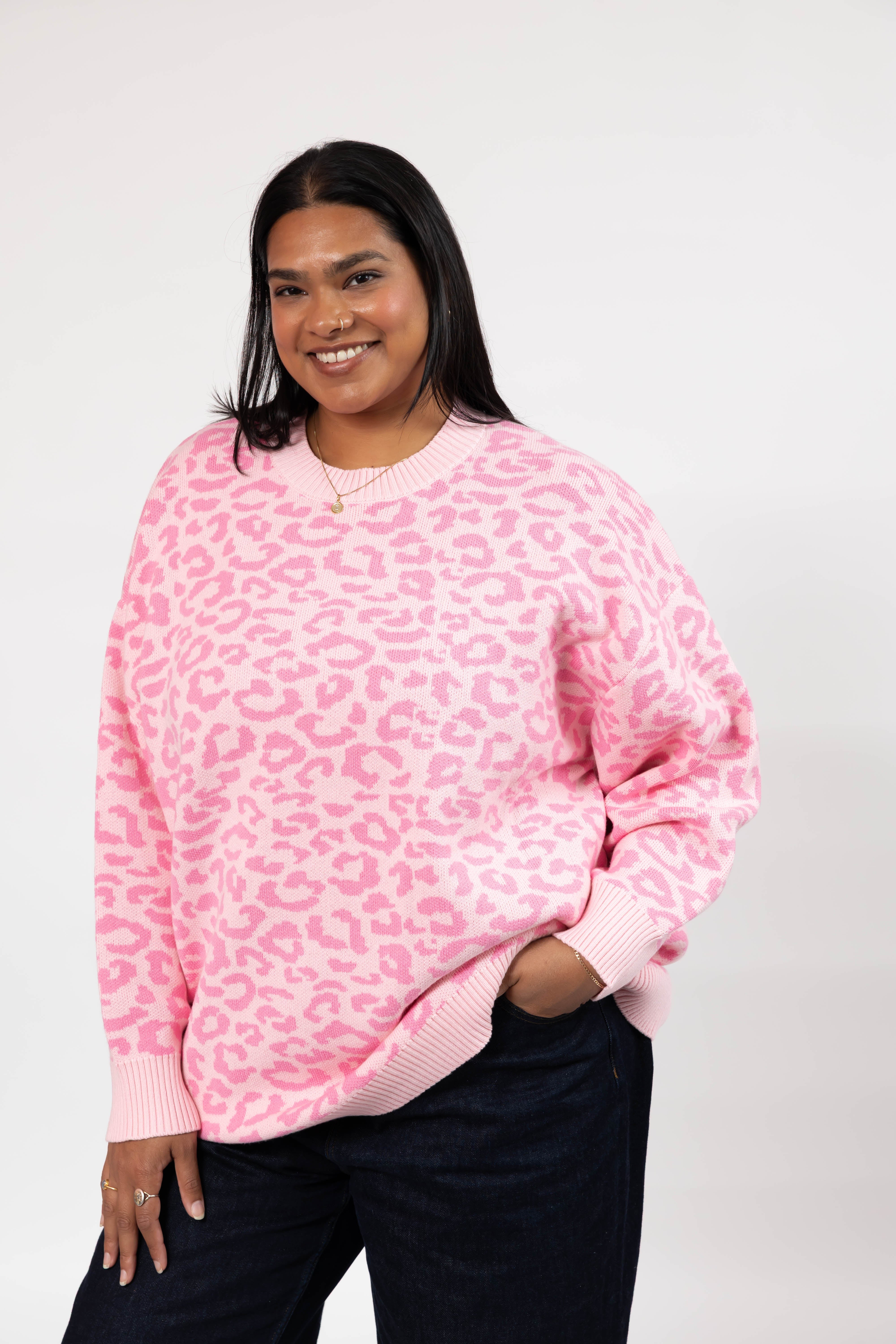 Leopard Long Sweater in Light Pink/Pink