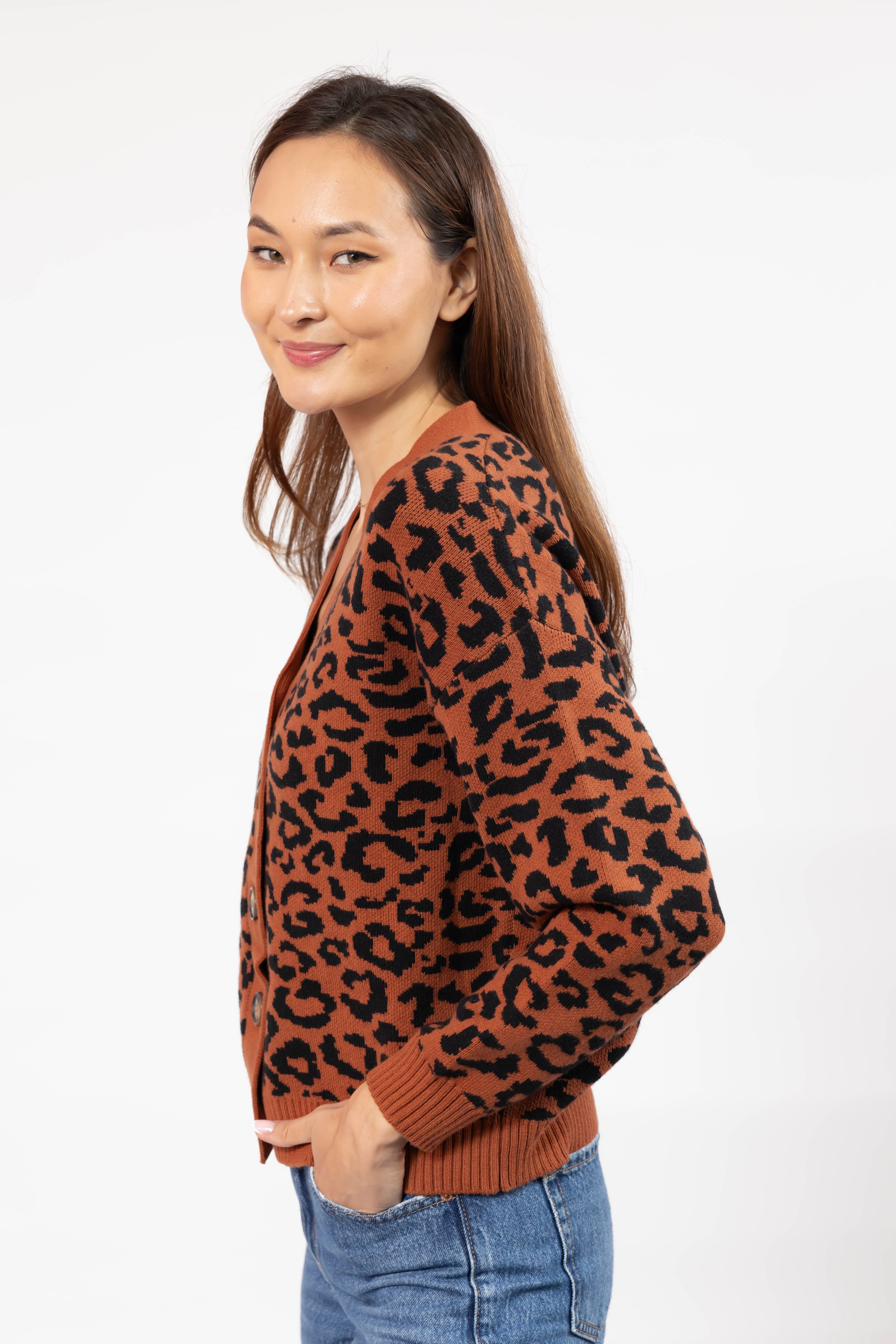Leopard Cardigan in Rust Brown/Midnight Black