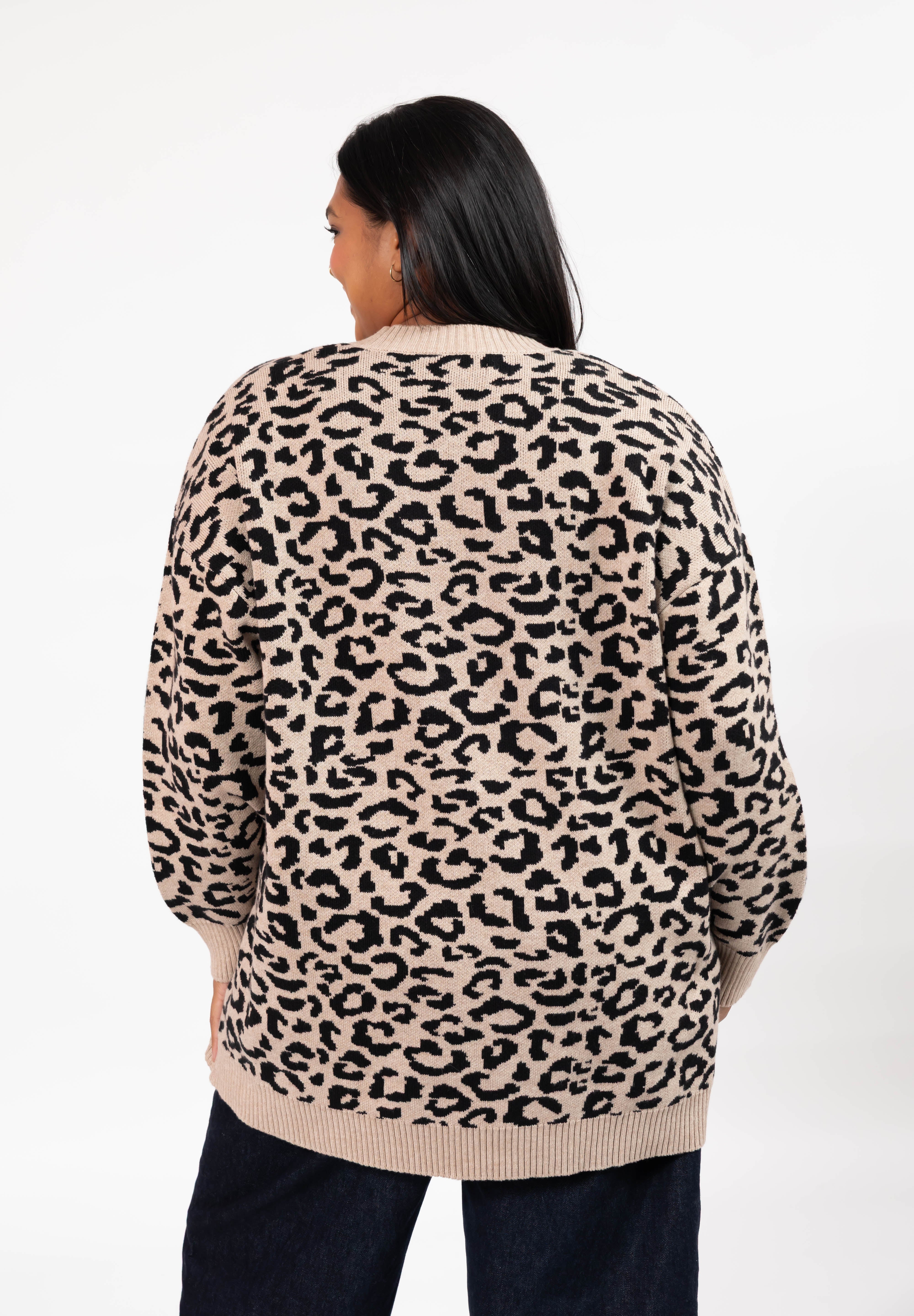Leopard Long Sweater in Taupe/Midnight Black