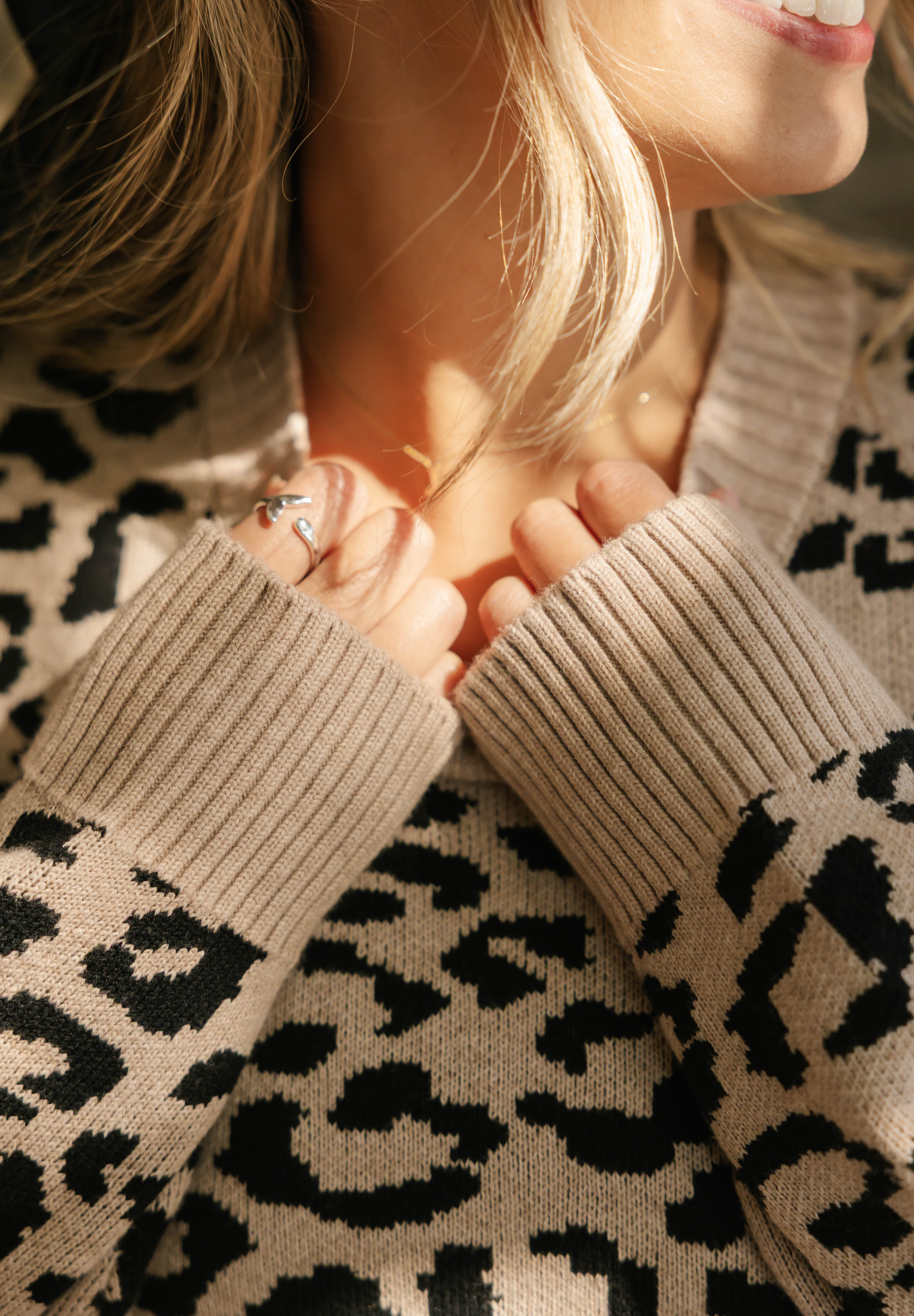 Leopard Long Sweater in Taupe/Midnight Black