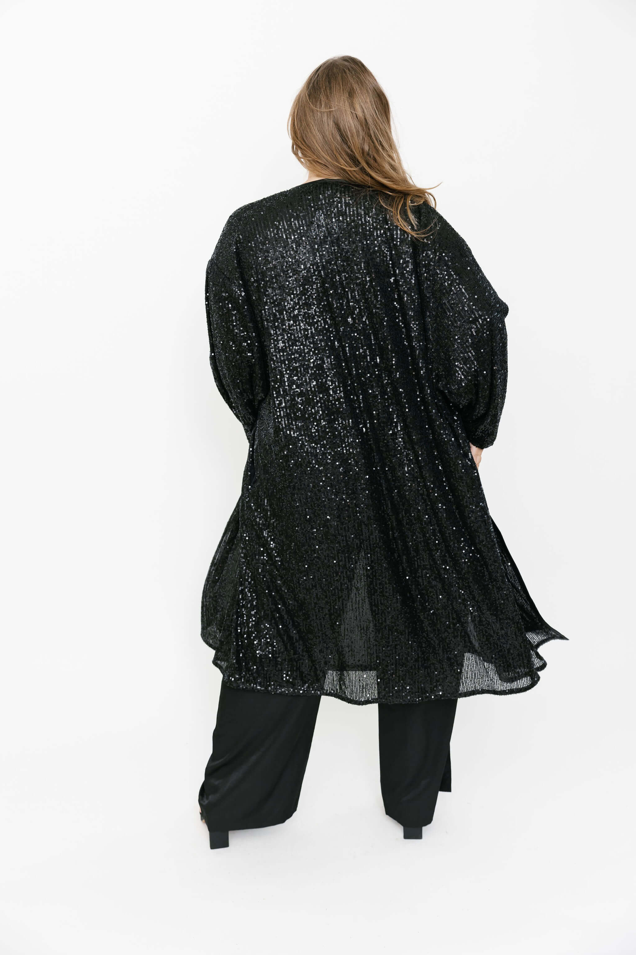 Liv Sequin Duster in Evening Black