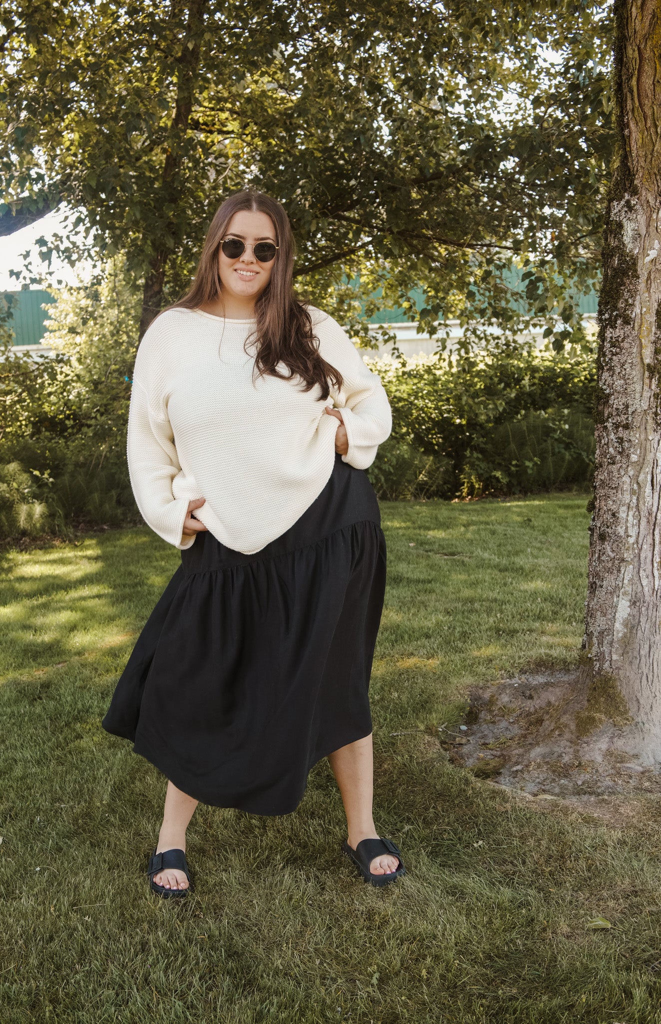 Maria Midi Skirt in Soft Black