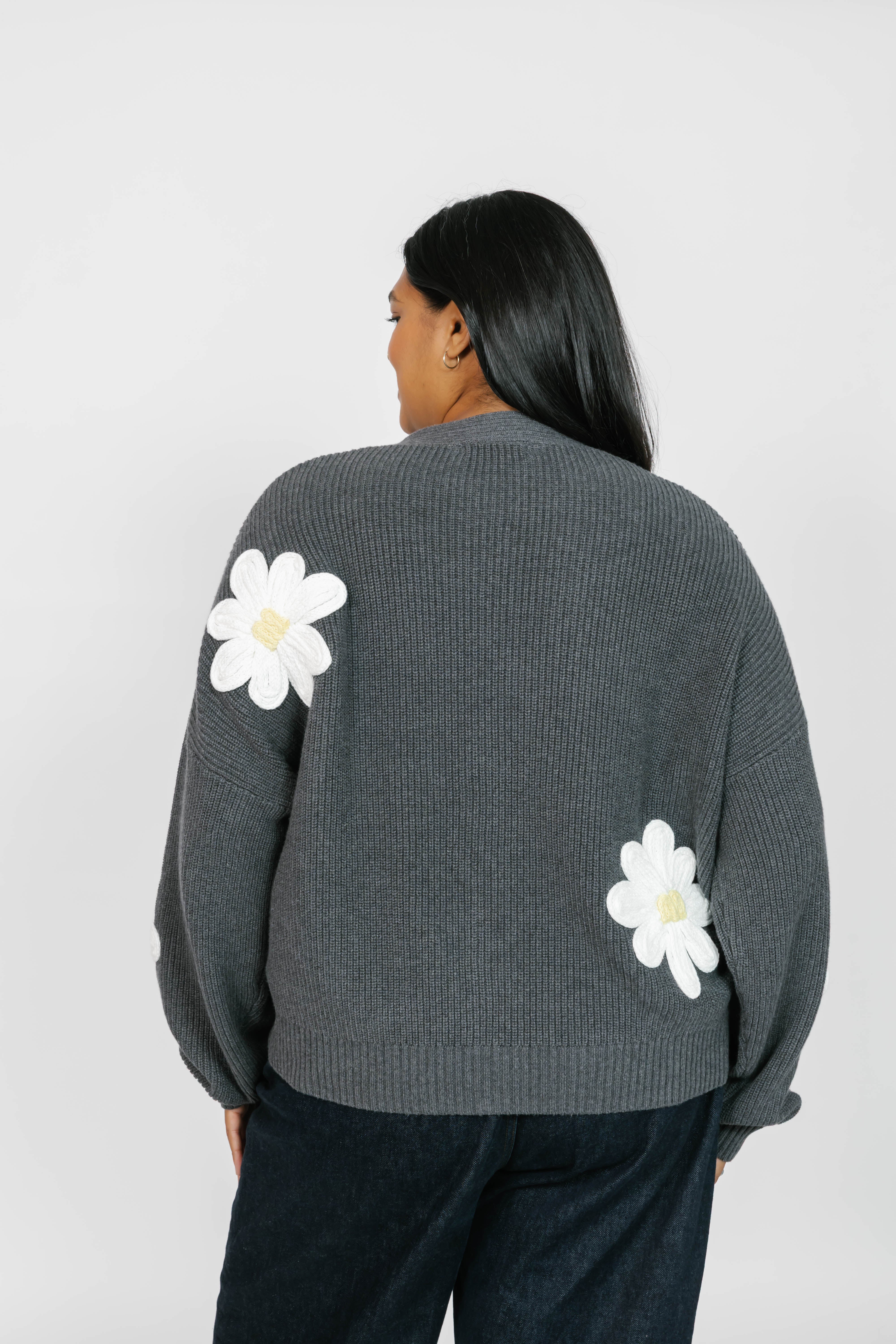 Nora Daisy Cardigan in Dark Grey/Ivory