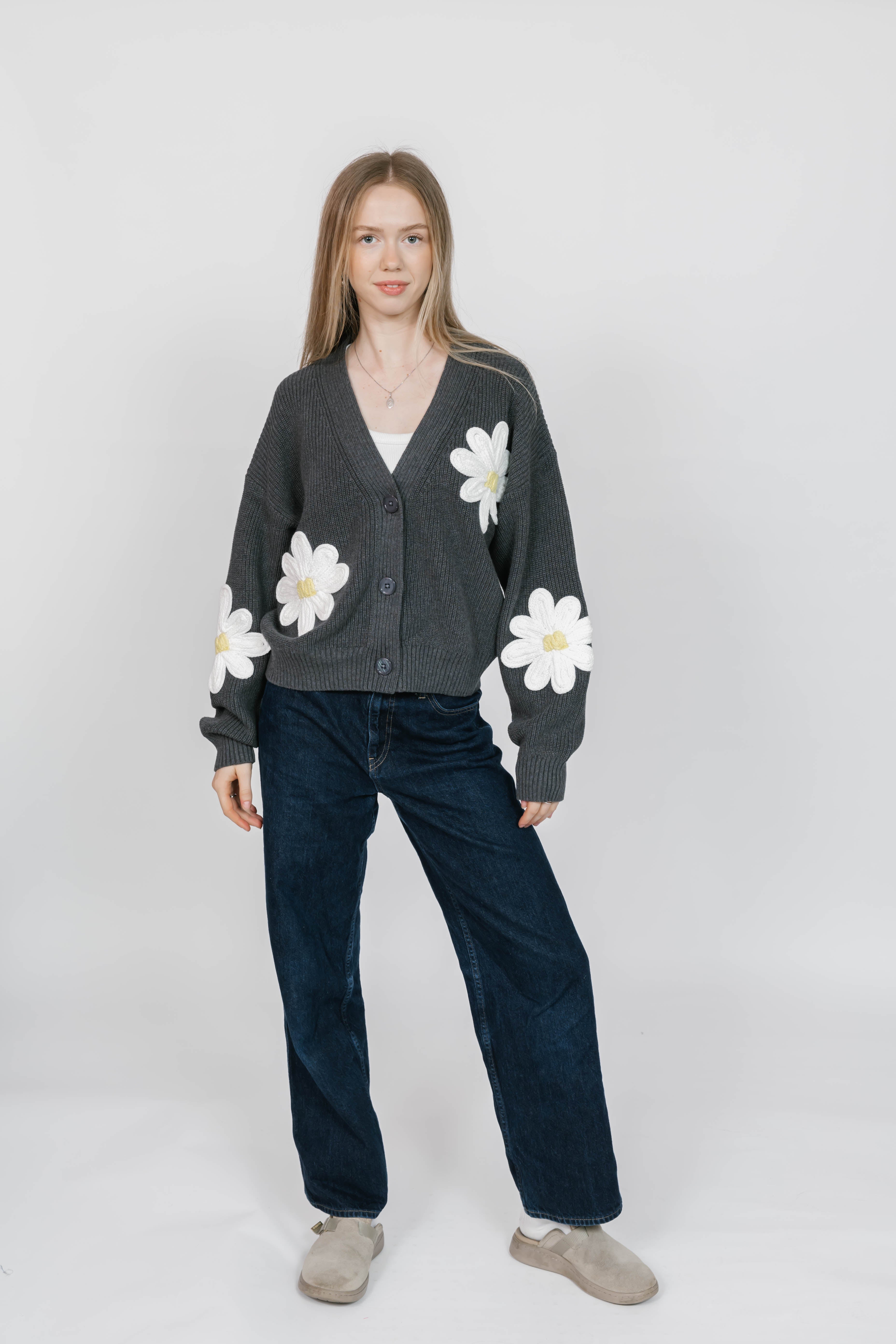 Nora Daisy Cardigan in Dark Grey/Ivory