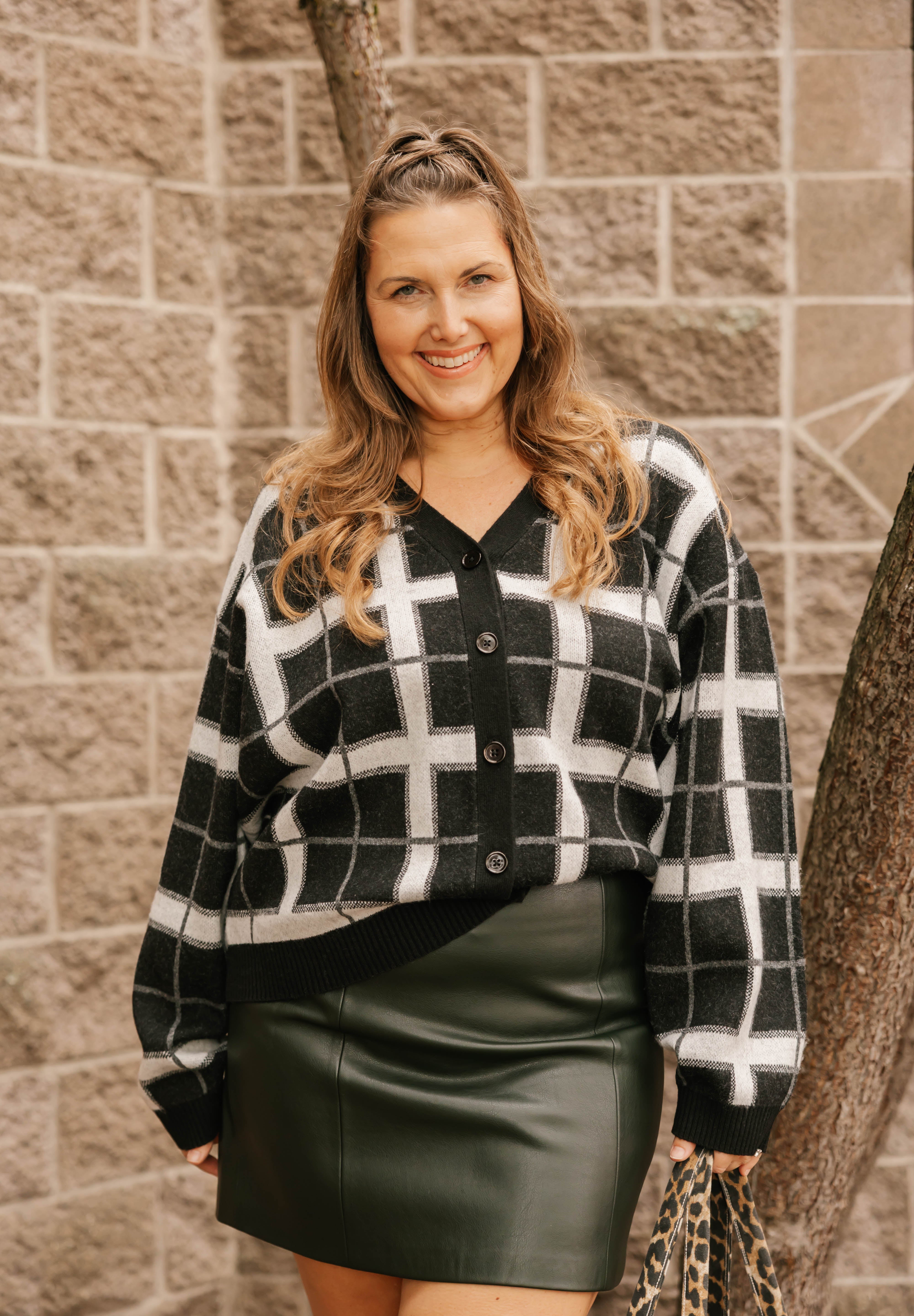 Plaid Cardigan in Black Combo