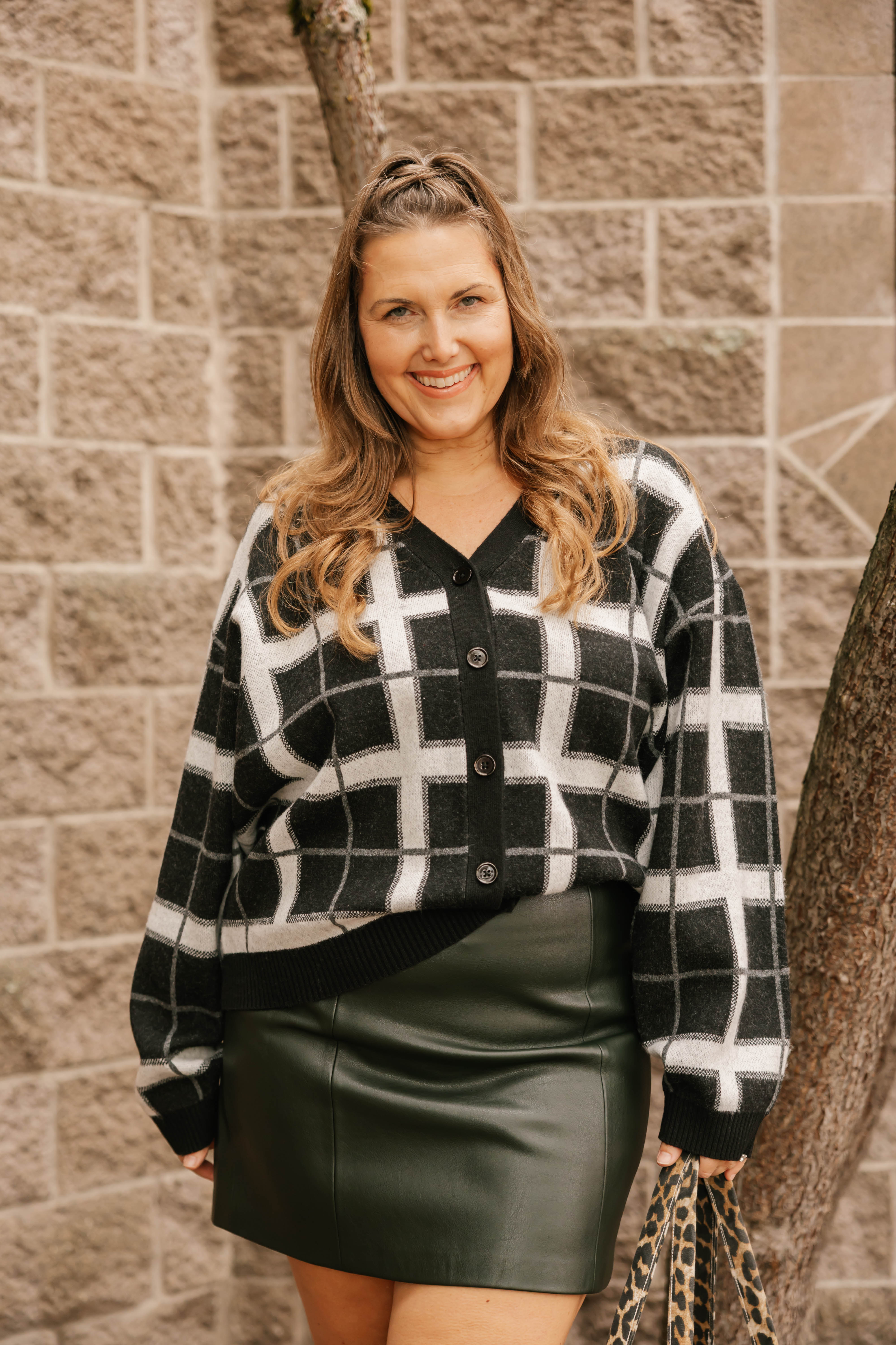 Plaid Cardigan in Black Combo