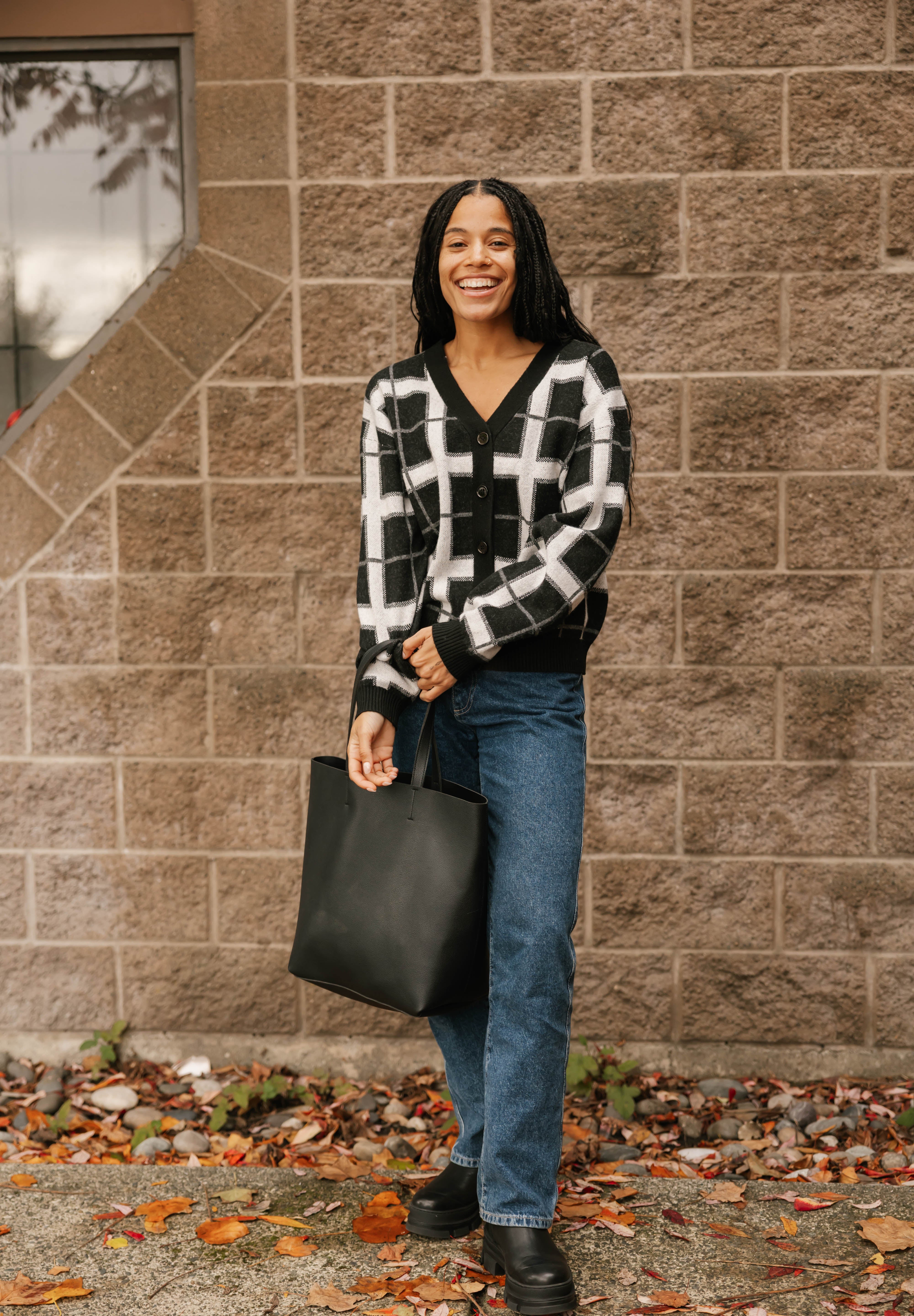 Plaid Cardigan in Black Combo
