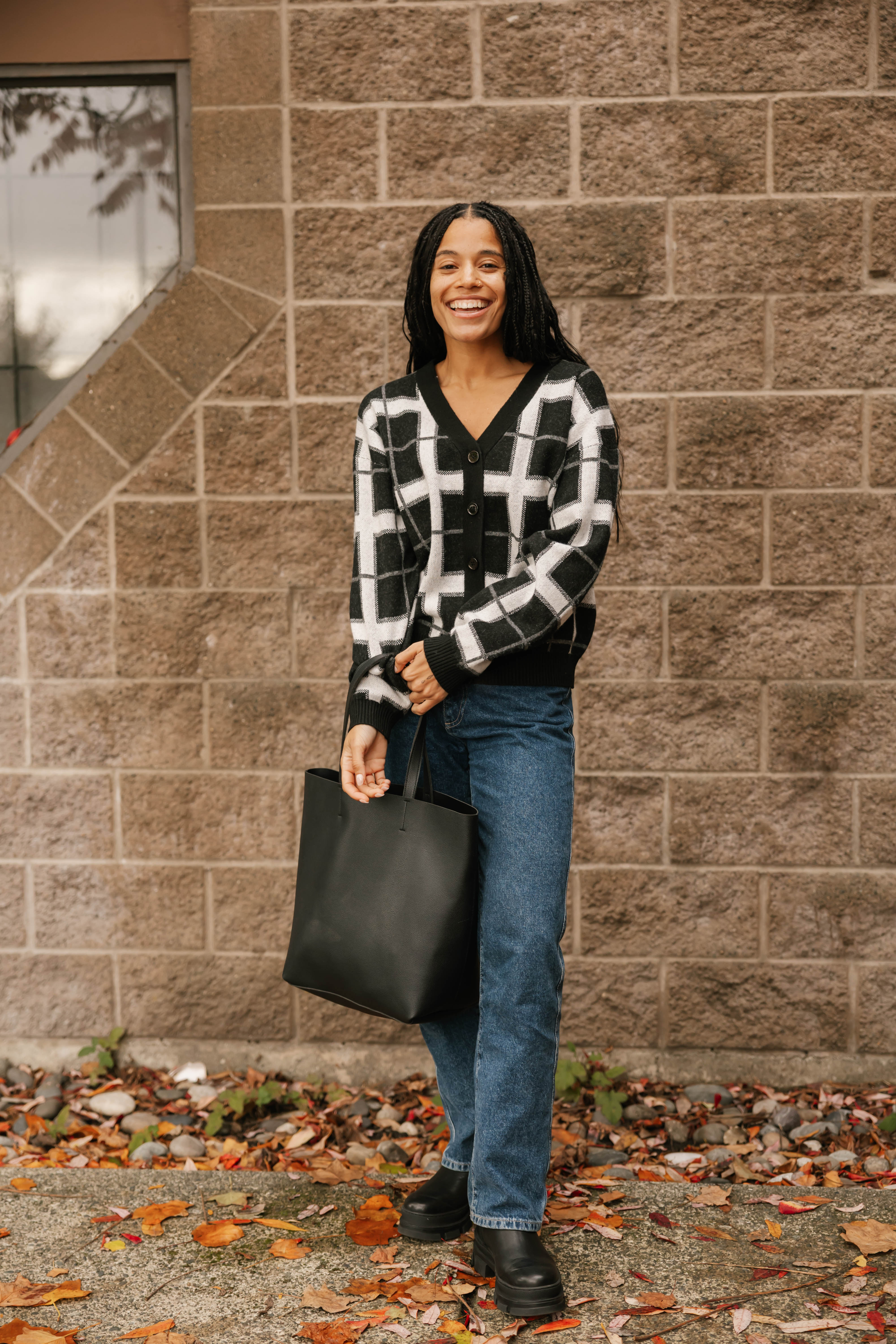 Plaid Cardigan in Black Combo