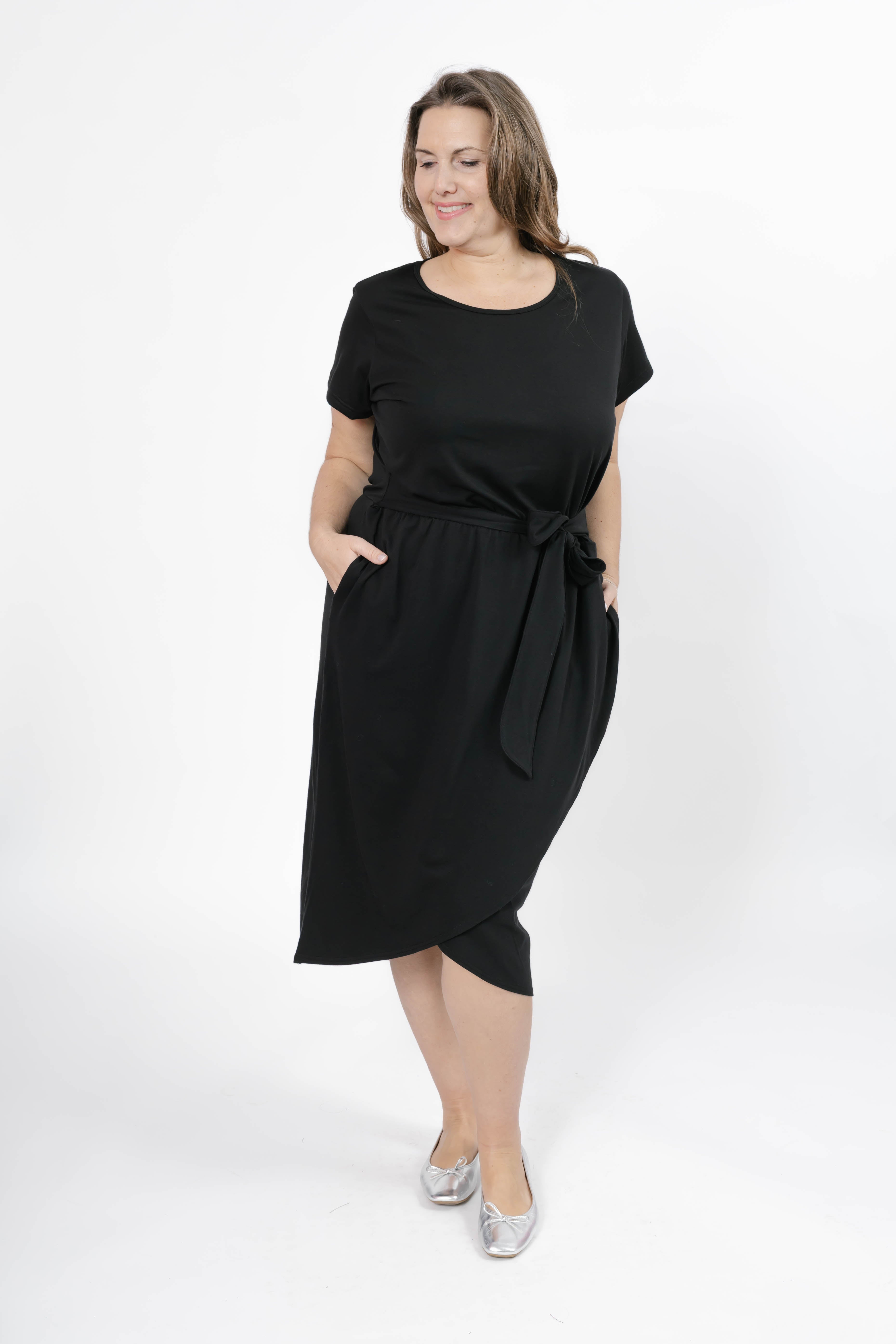 Rebecca Wrap Midi Dress in Midnight Black