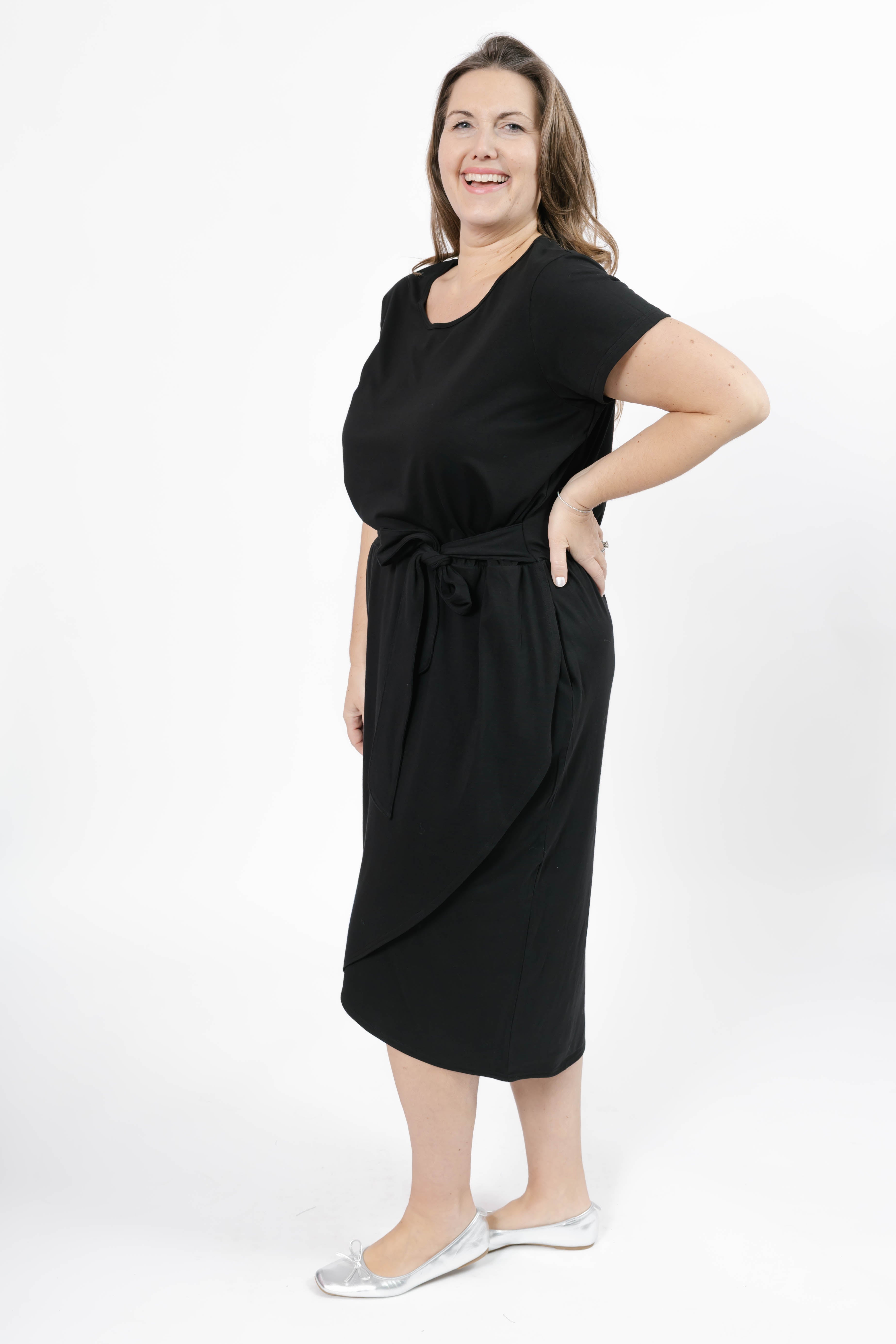 Rebecca Wrap Midi Dress in Midnight Black