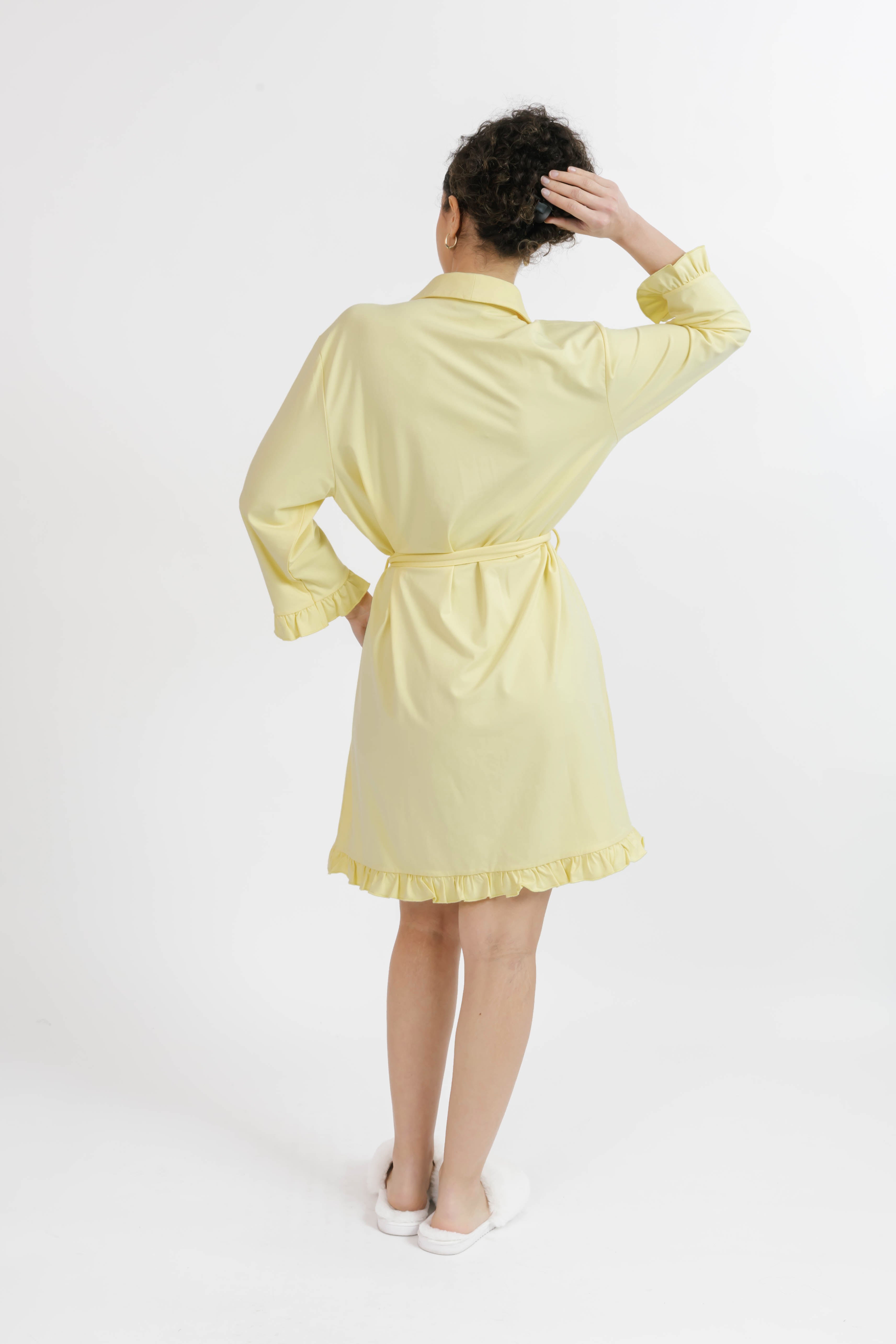 Ruffle Robe in Lemon Meringue – Smash + Tess