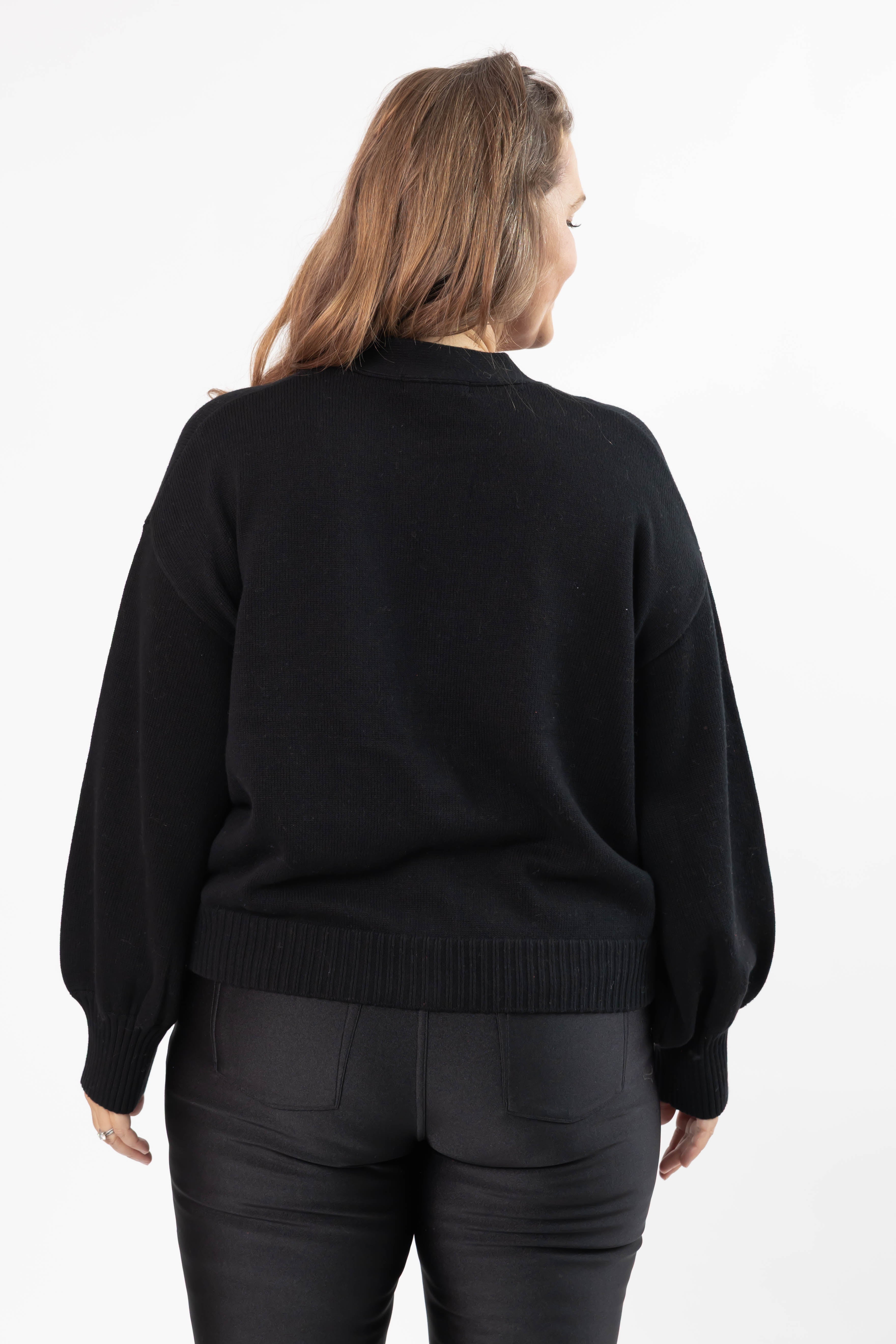 Rosette Cardigan in Midnight Black