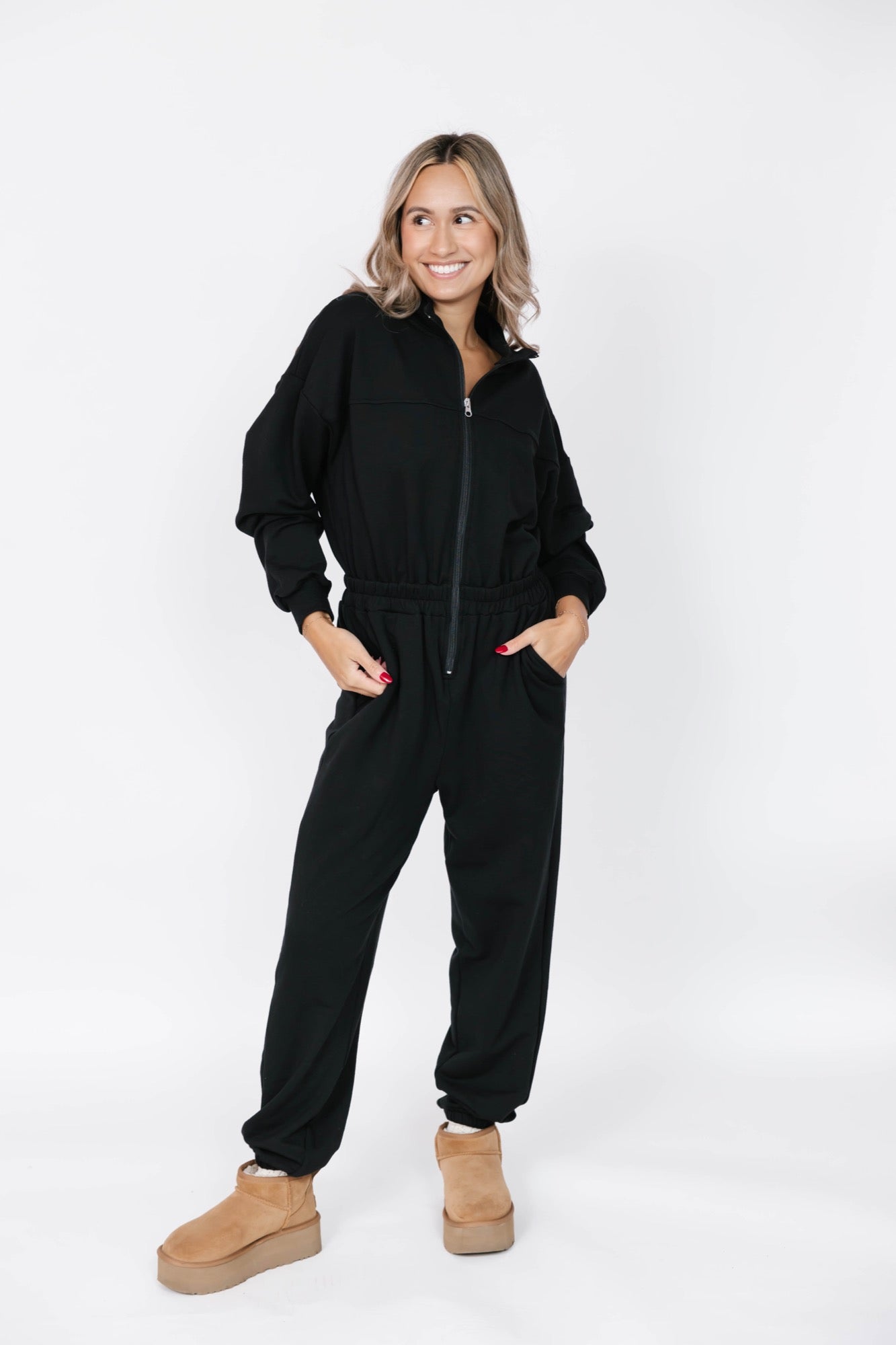 Sadi Sweatfleece Romper in Midnight Black