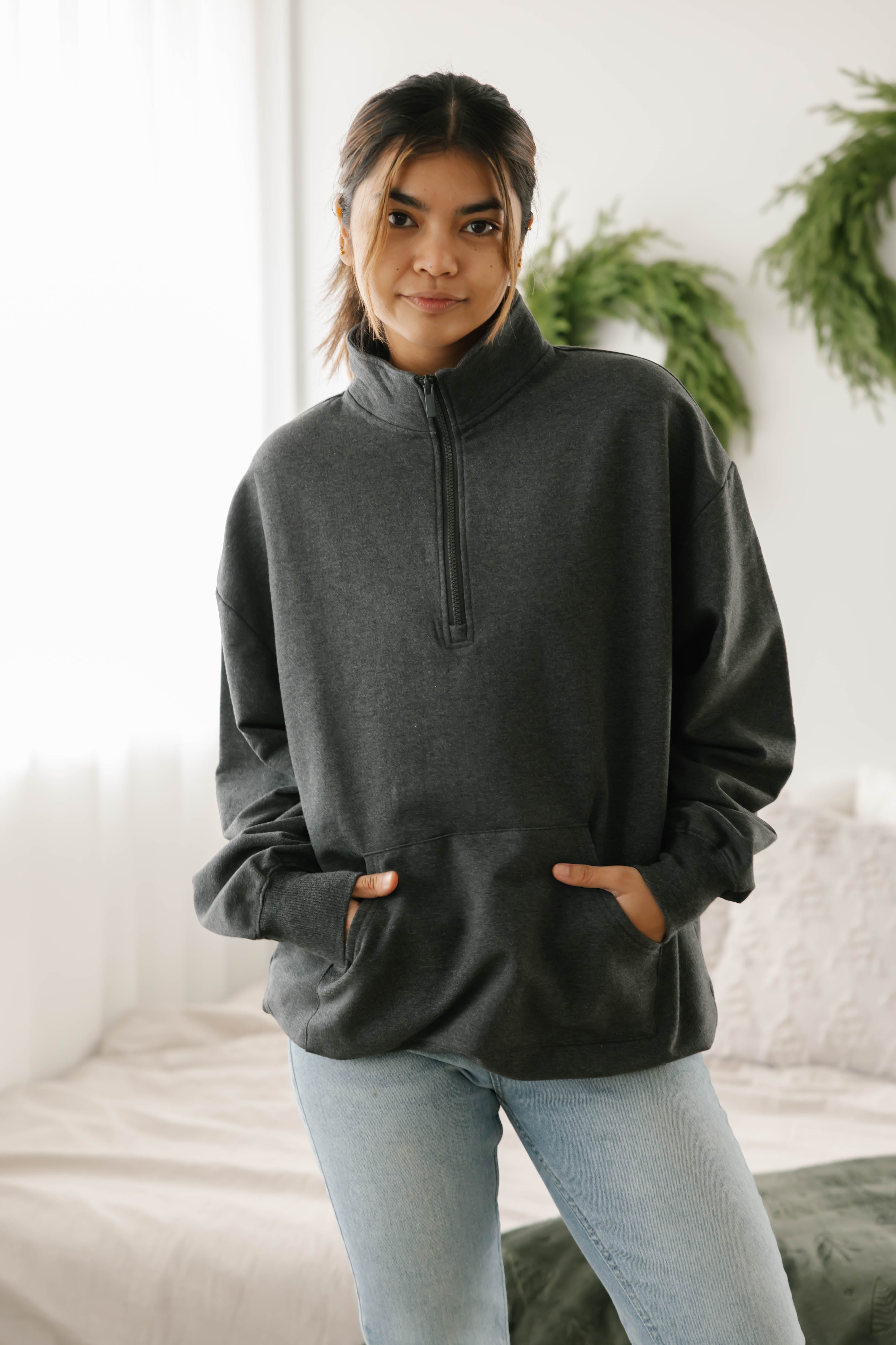 Sara Sweatfleece 1/4 Zip Top in Heather Charcoal