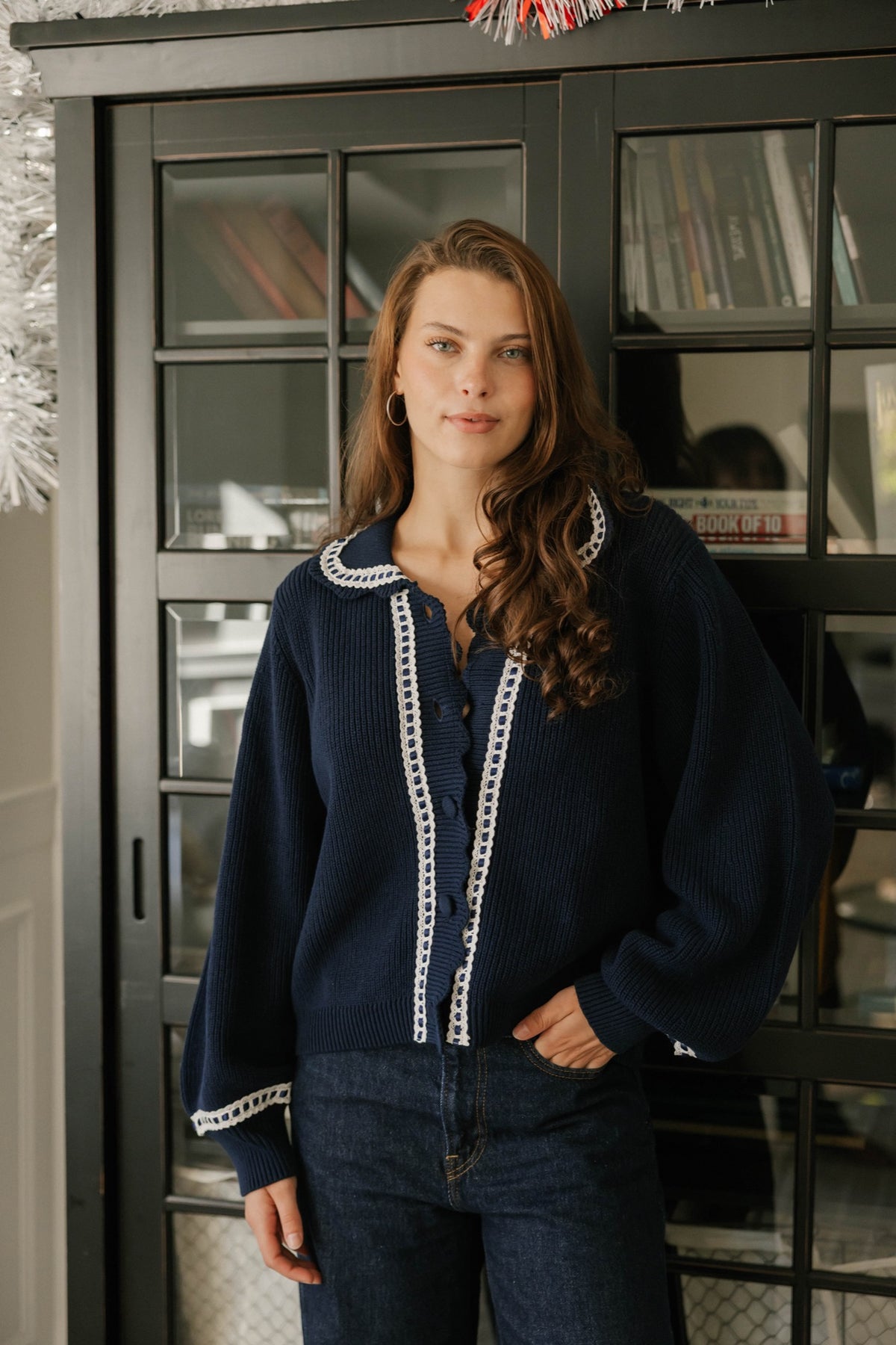 Sweet Scallop Cardigan in Navy/Cream