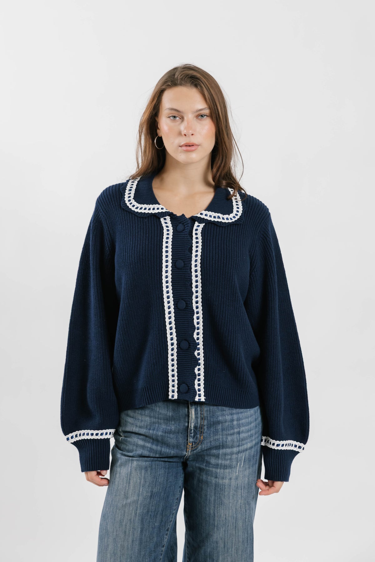 Sweet Scallop Cardigan in Navy/Cream