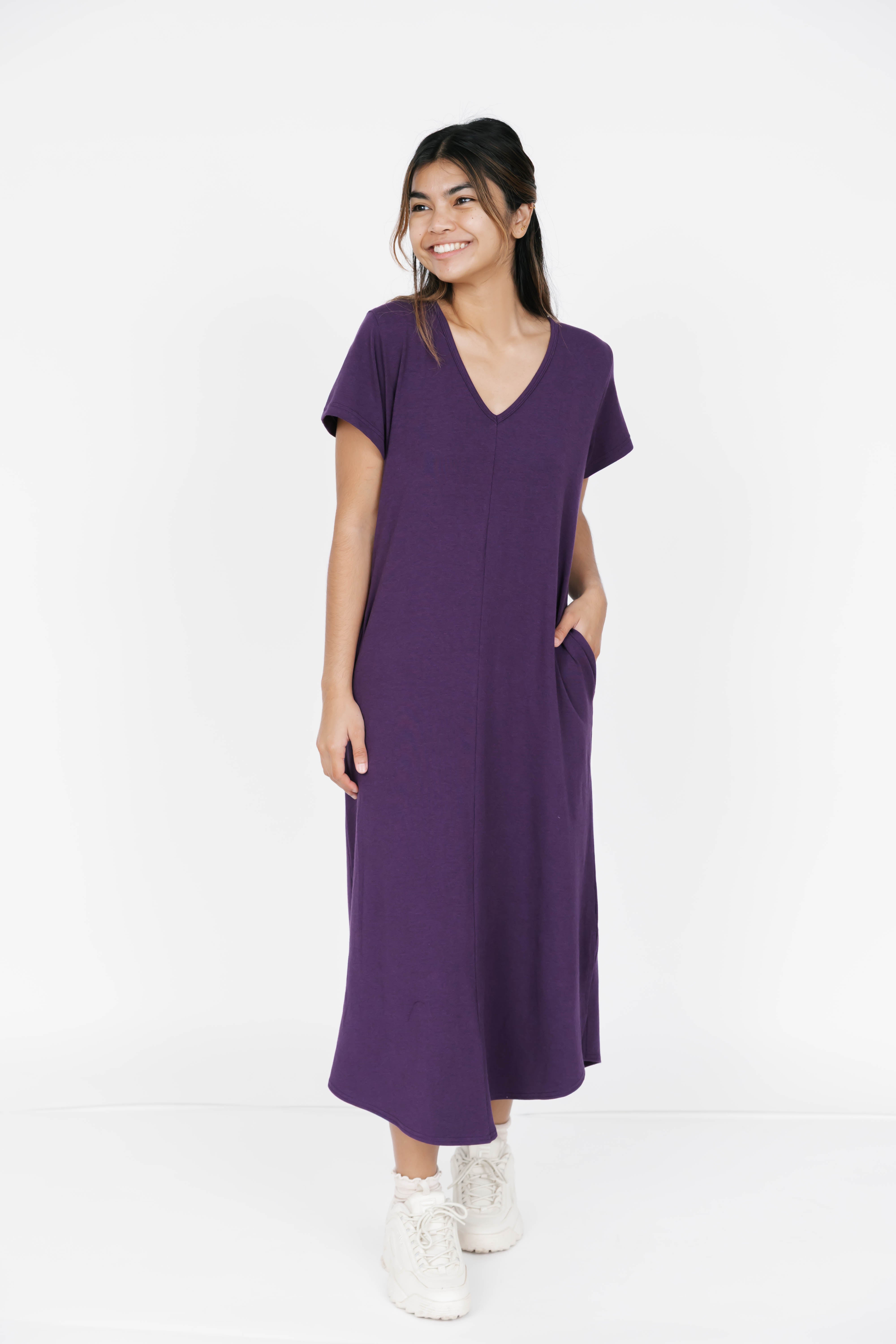 Sunday Midi Dress in Plum