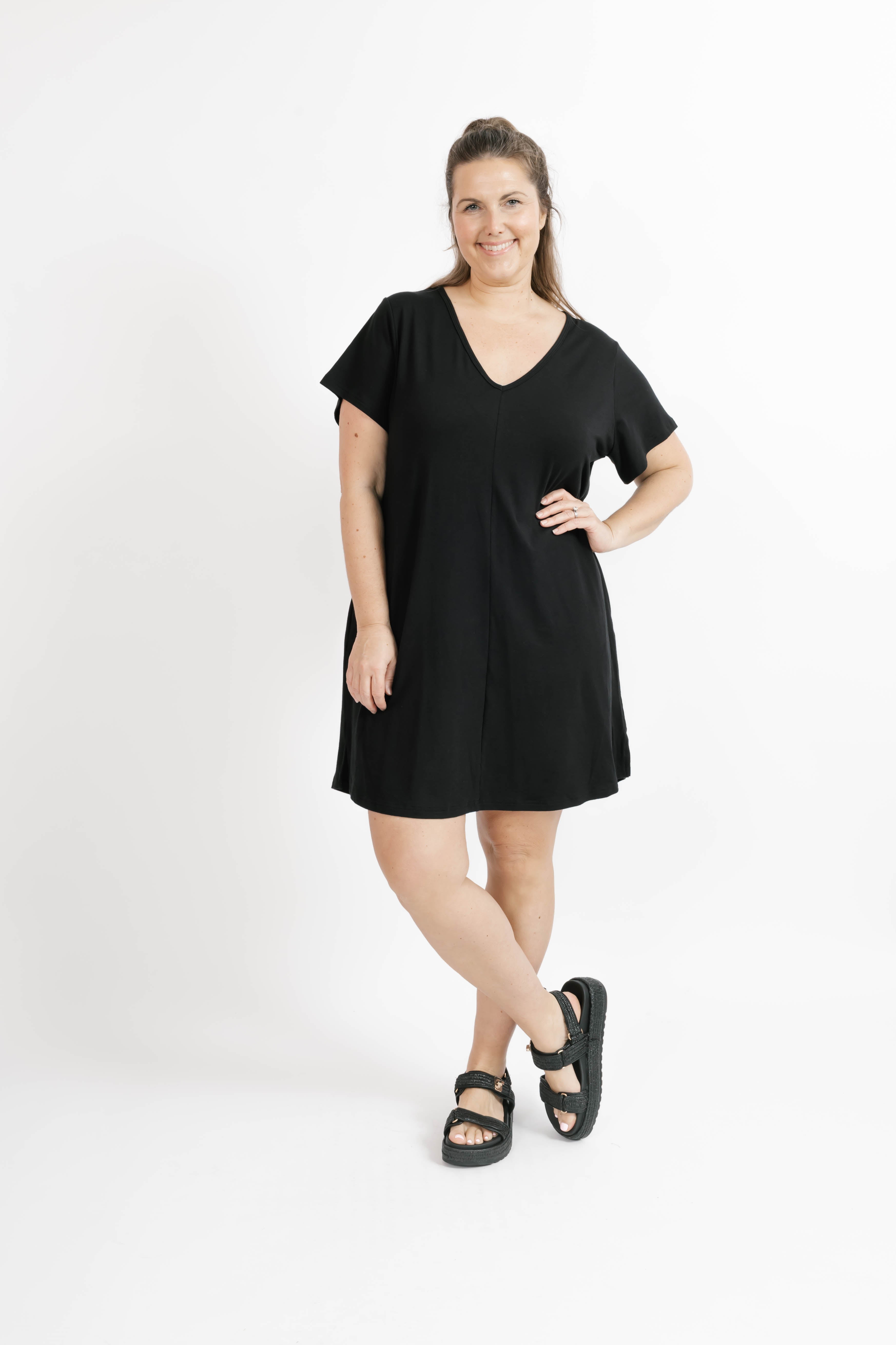 Sunday Shorty Dress in Midnight Black