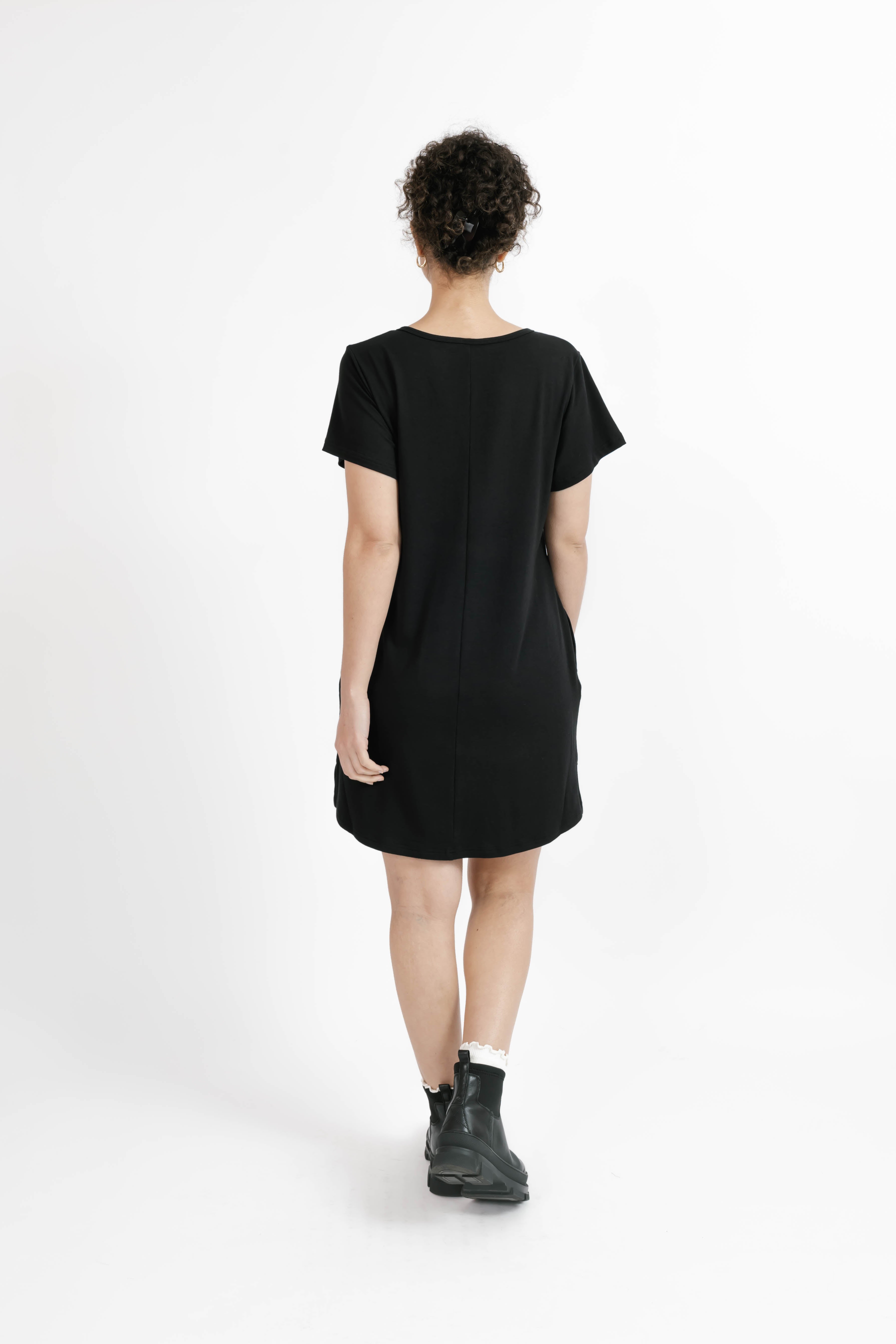 Sunday Shorty Dress in Midnight Black