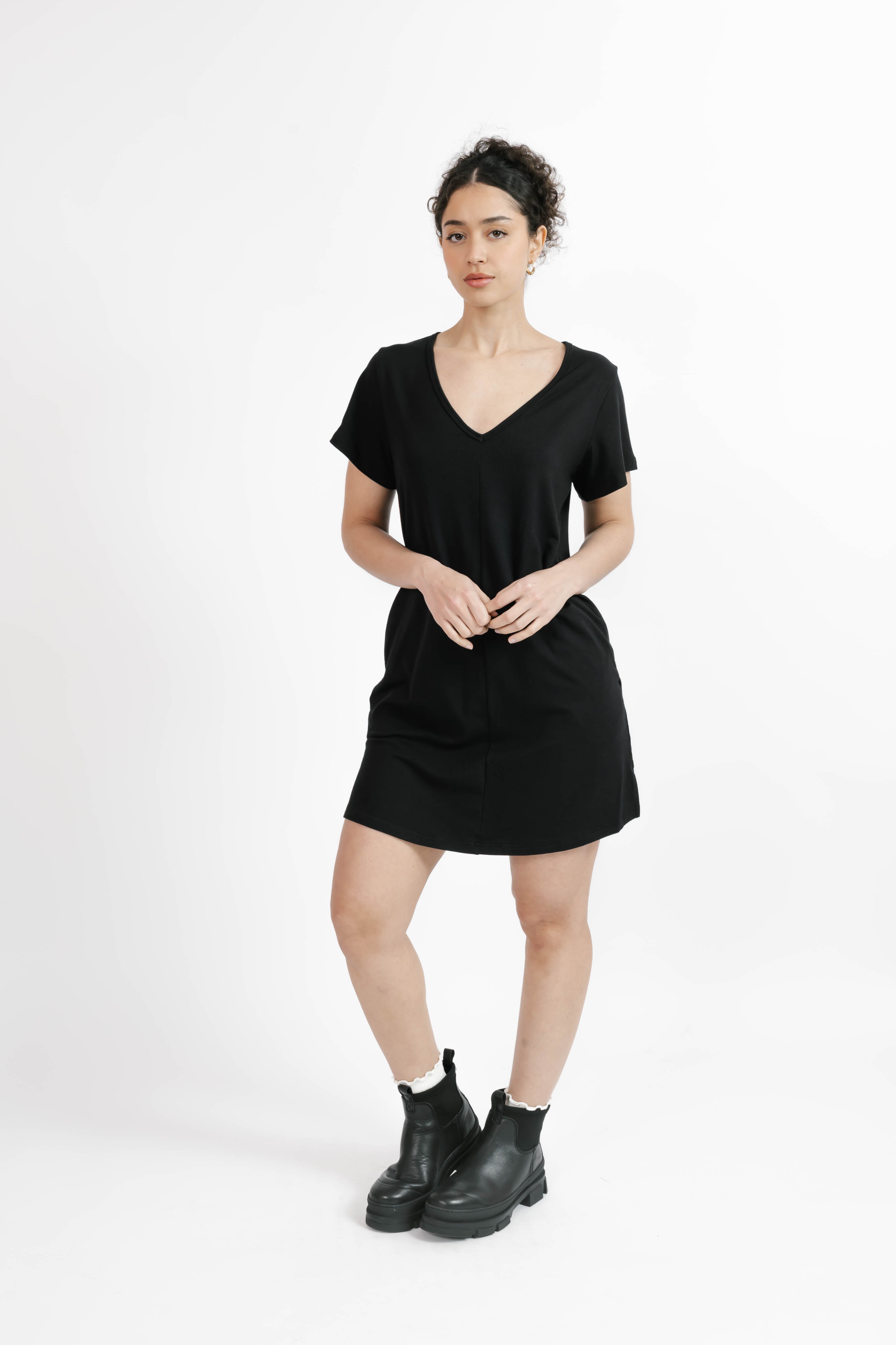 Sunday Shorty Dress in Midnight Black