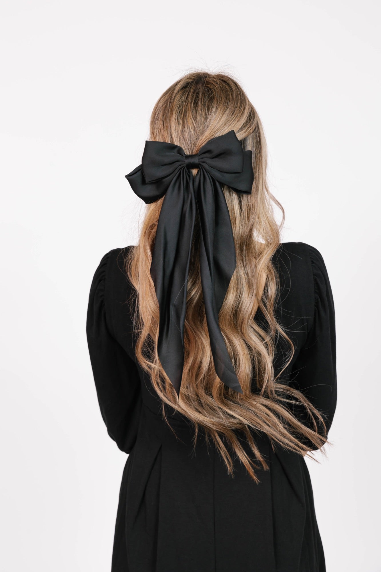 Silky Bow Clip in Midnight Black