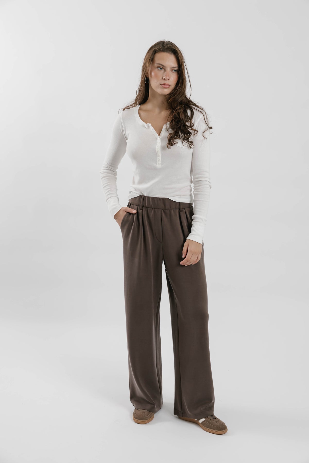 Halle Microscuba Pants in Coffee Bean