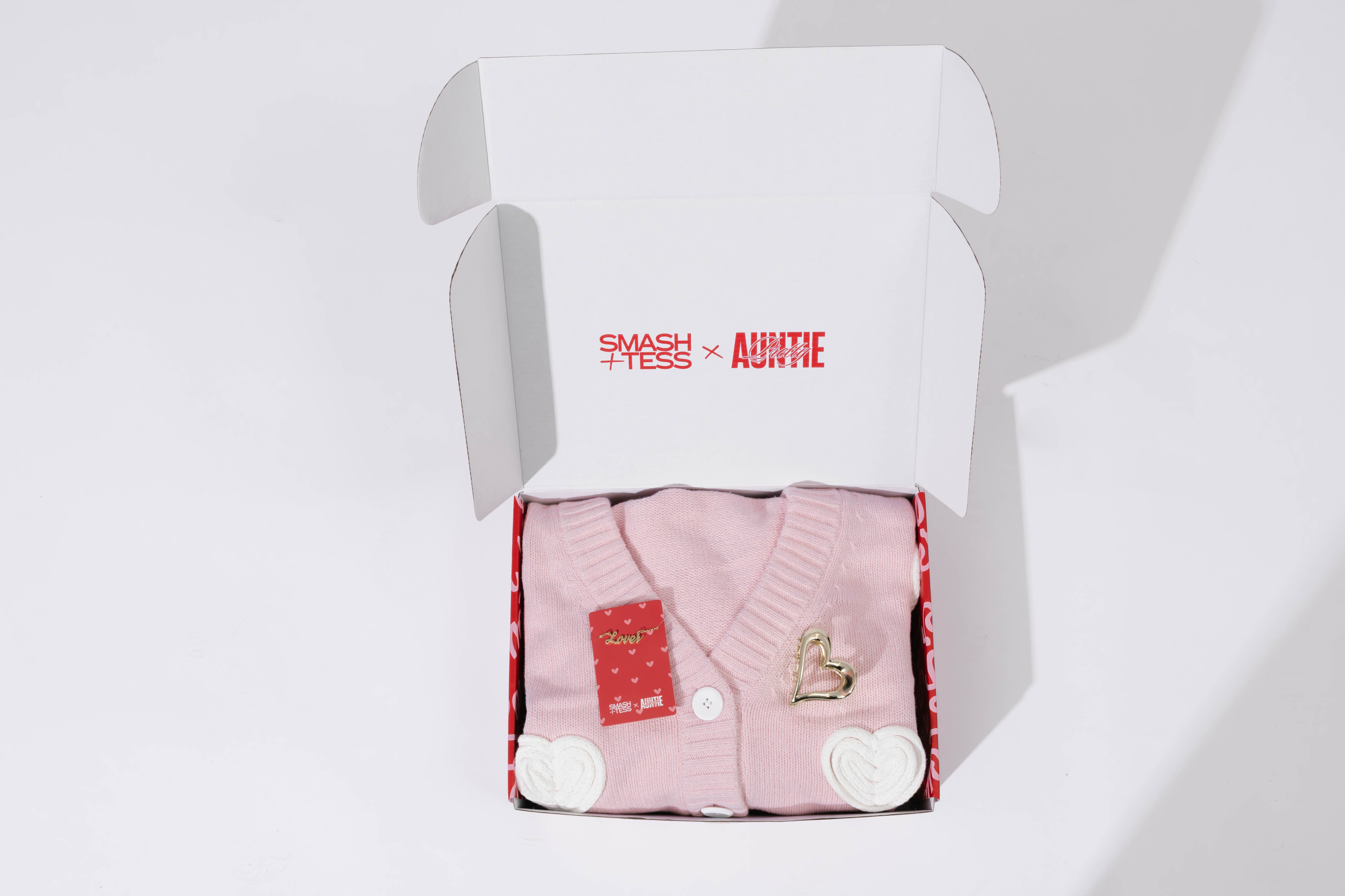S+T x Auntie Pretty Lover Box in Pink/Ivory