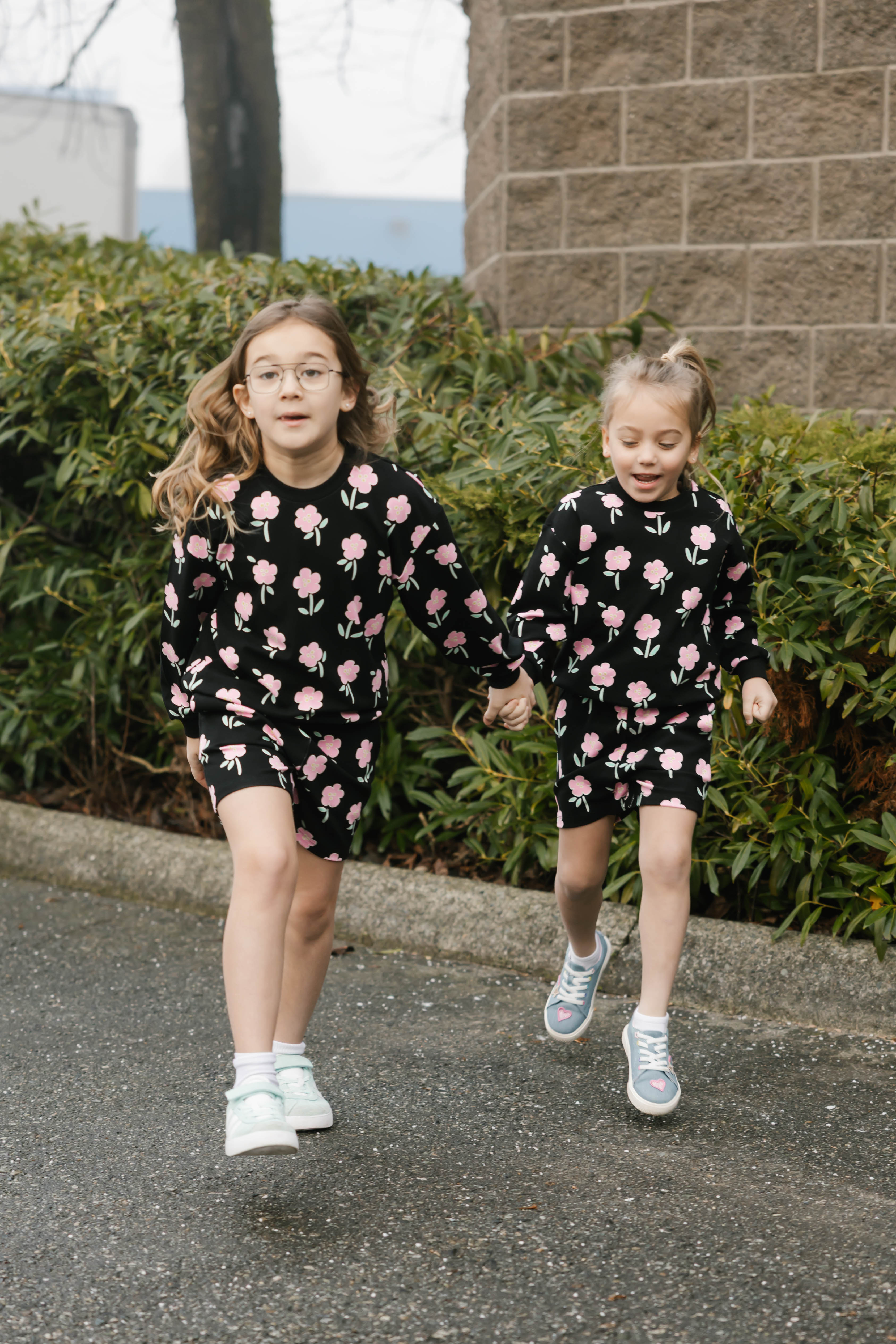 Kids Fresh Floral Hang Out Crew in Black Floral