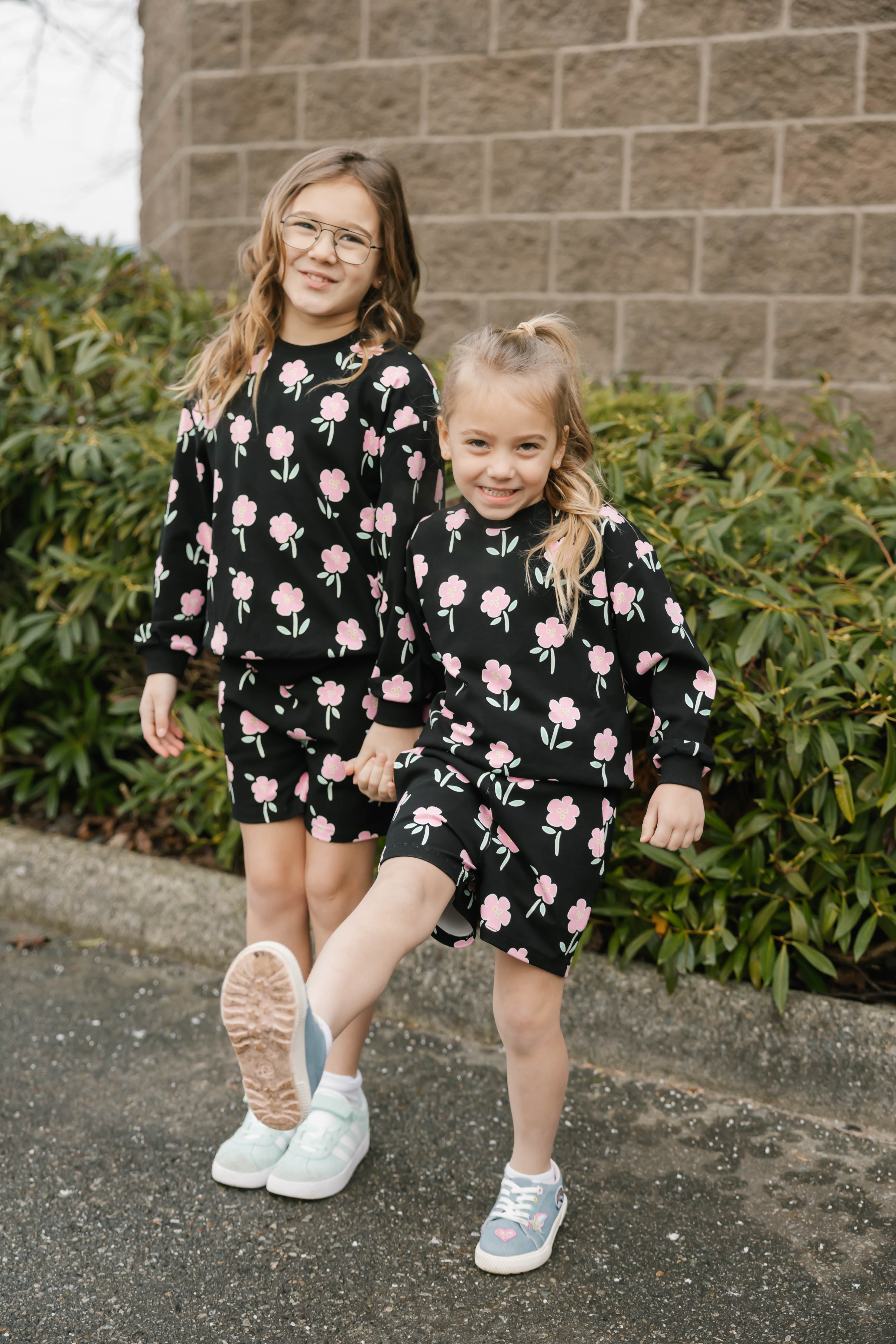 Kids Fresh Floral Hang Out Crew in Black Floral