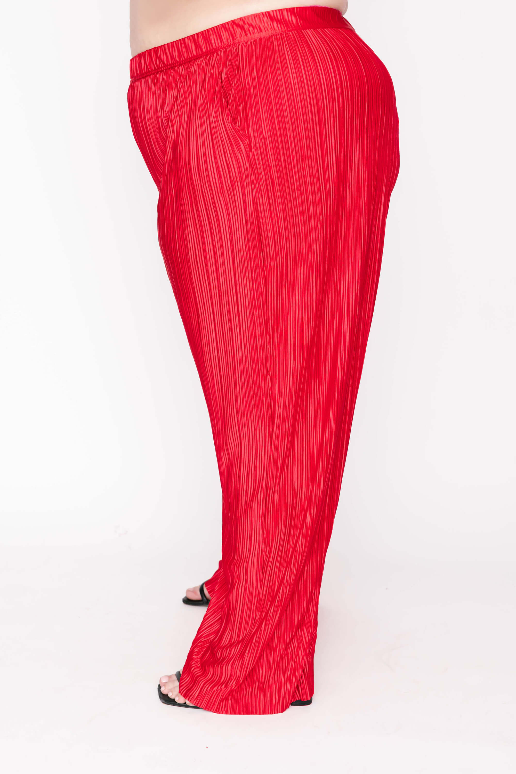 Smash + Tess Tasia Wide Leg Pant in Festive Red