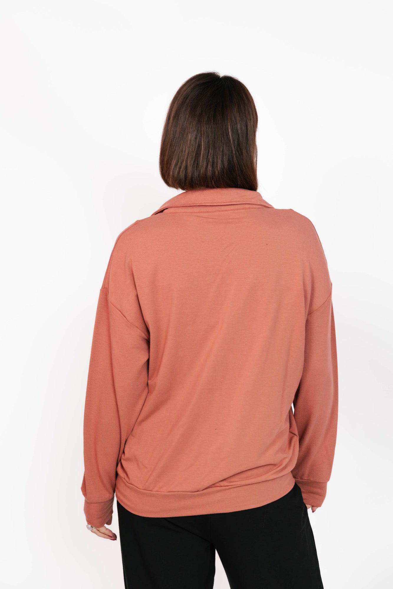 Tate Zip Top in Brown Brick