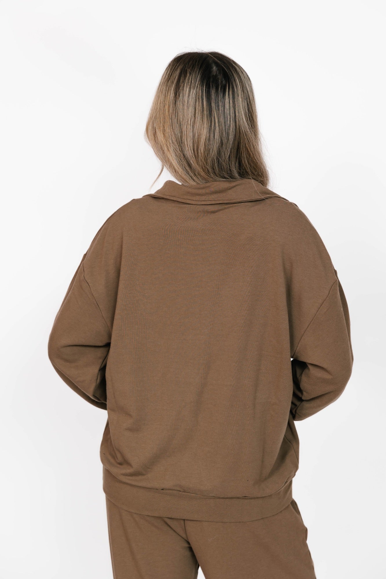 Tate Zip Top in Cappuccino