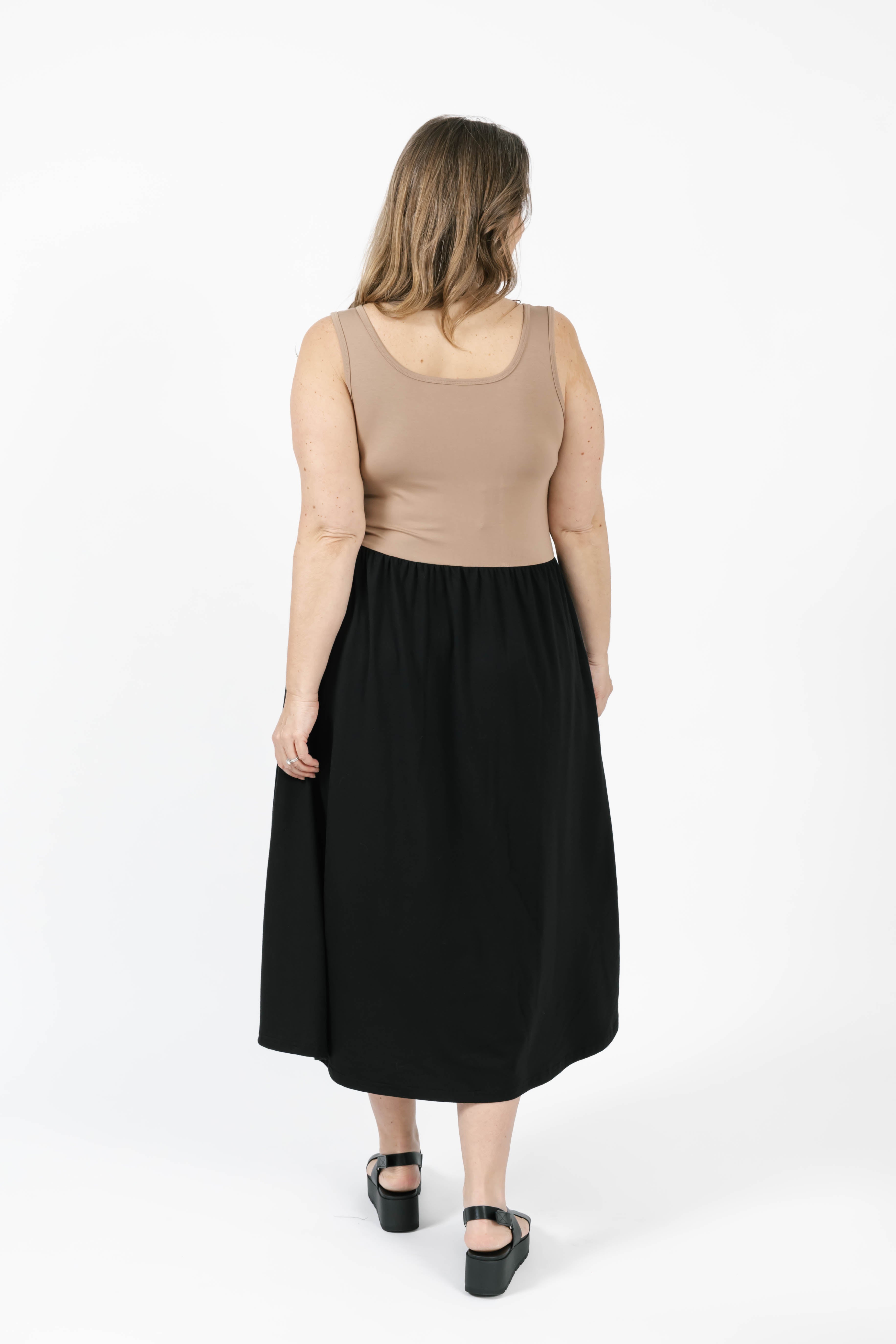 Tatiana Midi Dress in Sandy Brown/Black